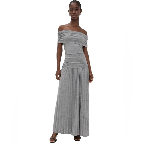 Lioness Dresses & Skirts - Lioness Filed of Dreams Maxi Dress